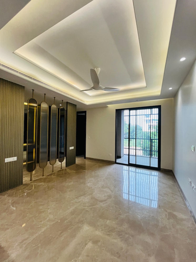 Room, suncity-heights 4 Bedroom 500 Sq.Yd. Builder Floor In Sector 54 Gurgaon 7839621