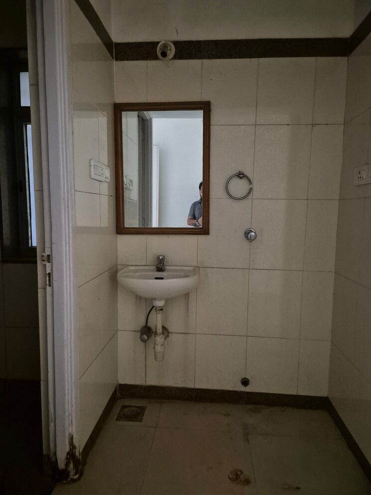 Kitchen, siddhachal-phase-5-chs-ltd 2 Bedroom 825 Sq.Ft. Apartment In Vasant Vihar Thane 7839682