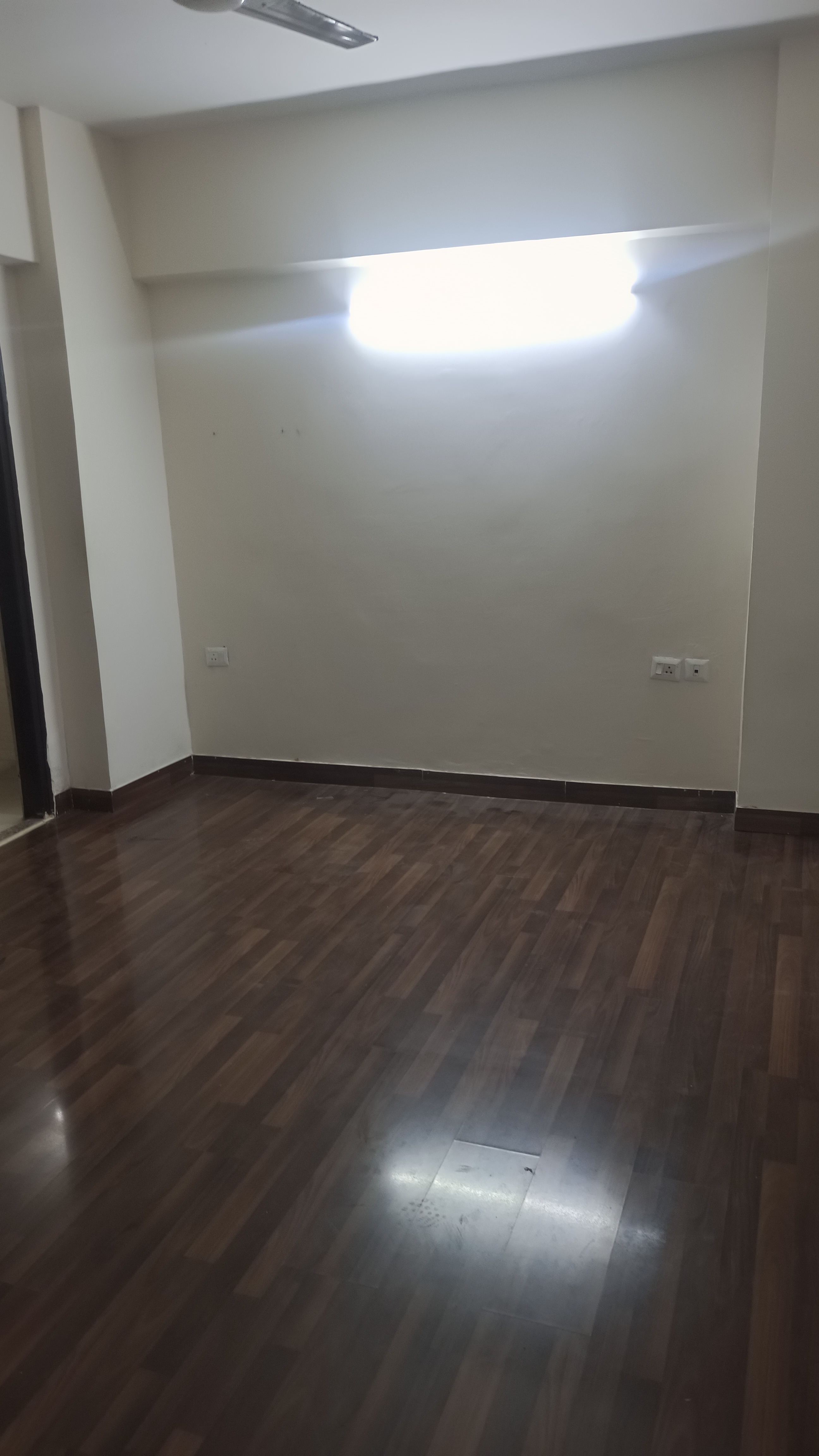 2 BHK Apartment For Rent in Sethi Max Royale Sector 76 Noida  7839735