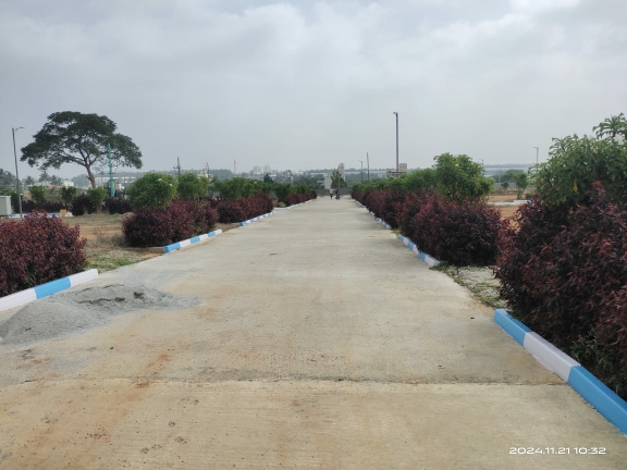 Plot For Sale in Apoorva Township 