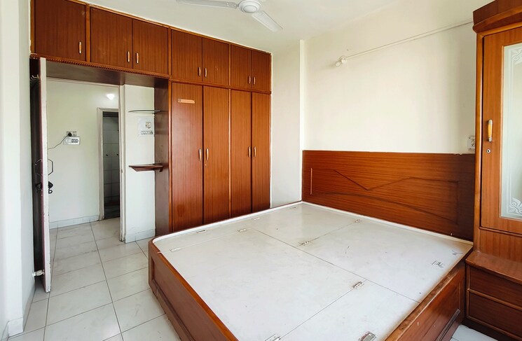 Room, tyagi-durvankur 2 Bedroom 750 Sq.Ft. Apartment In Kharadi Pune 7839769