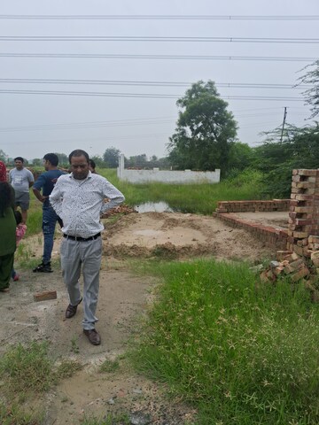  Plot – Exterior View View at Sultanpur - for Sale