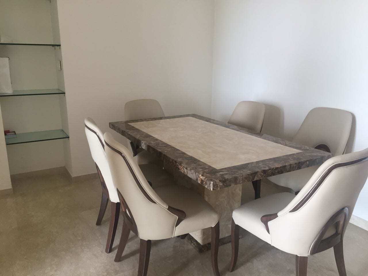 2 BHK Apartment For Sale in Mantri Park