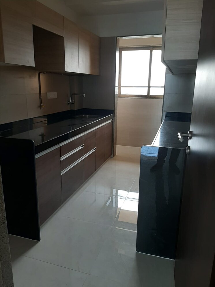 Kitchen, mantri-park 2 Bedroom 602 Sq.Ft. Apartment In Goregaon East Mumbai 7839914