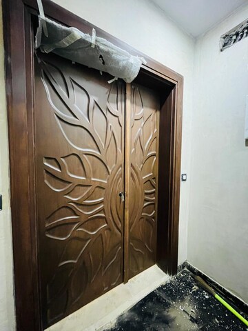 Furnished Amenities in 4 BHK Builder Floor at Ansal API Esencia, Sector 67 – for Sale