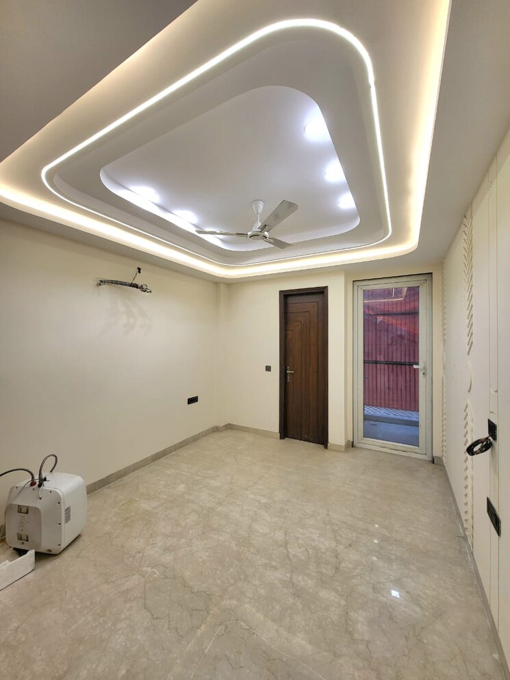 Room, unitech-south-city-1 3 Bedroom 1650 Sq.Ft. Builder Floor In Sector 41 Gurgaon 7839964