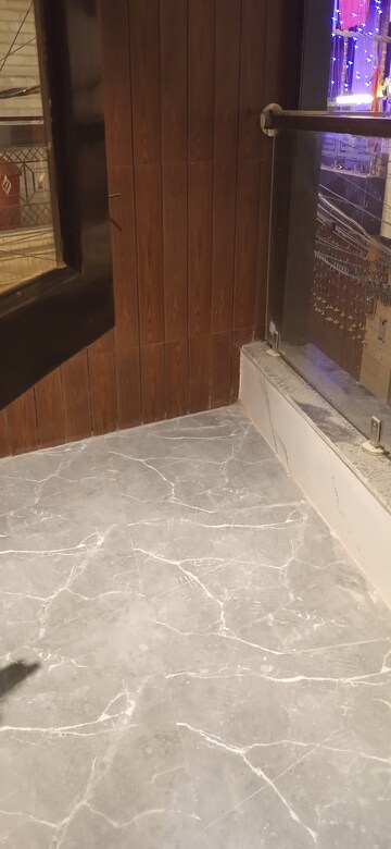 Balcony in 3 BHK Builder Floor at Mahavir Enclave 1 – for Sale