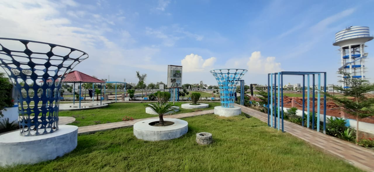Plot For Sale in Near Mahindra Sez 