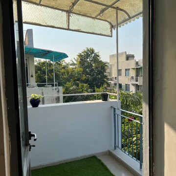 3 BHK Apartment For Rent in Emaar Palm Gardens, Sector 83