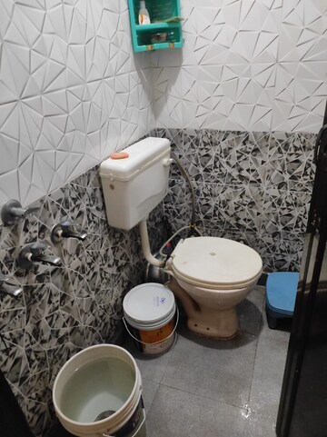 Bathroom in 2 BHK Builder Floor at Rohini Sector 17 – for Sale