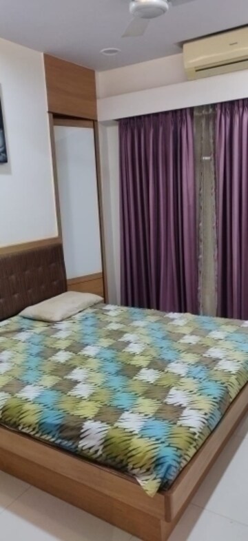 Bedroom in 1.5 BHK Apartment at New Mahada Colony, Goregaon East – for Sale