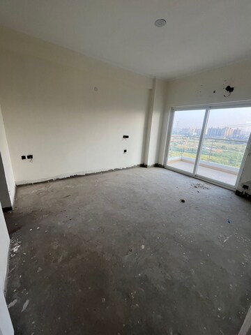 Room in 3 BHK Builder Floor at Sector 51 – for Sale