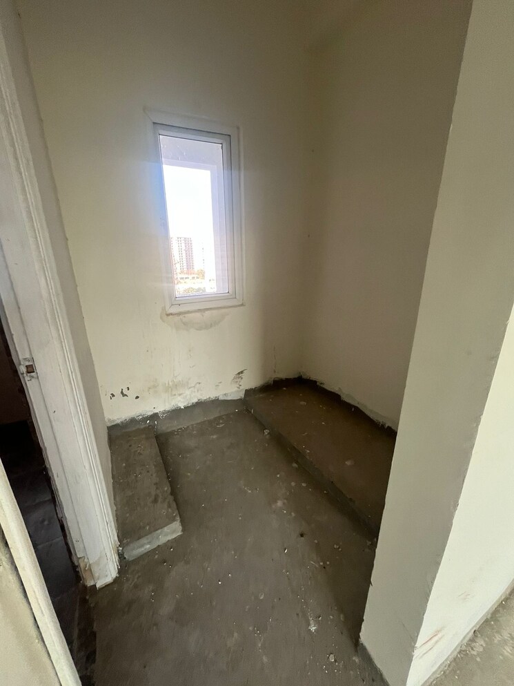 Balcony, sector 51 3 Bedroom 1935 Sq.Ft. Builder Floor In Sector 51 Gurgaon 7840499