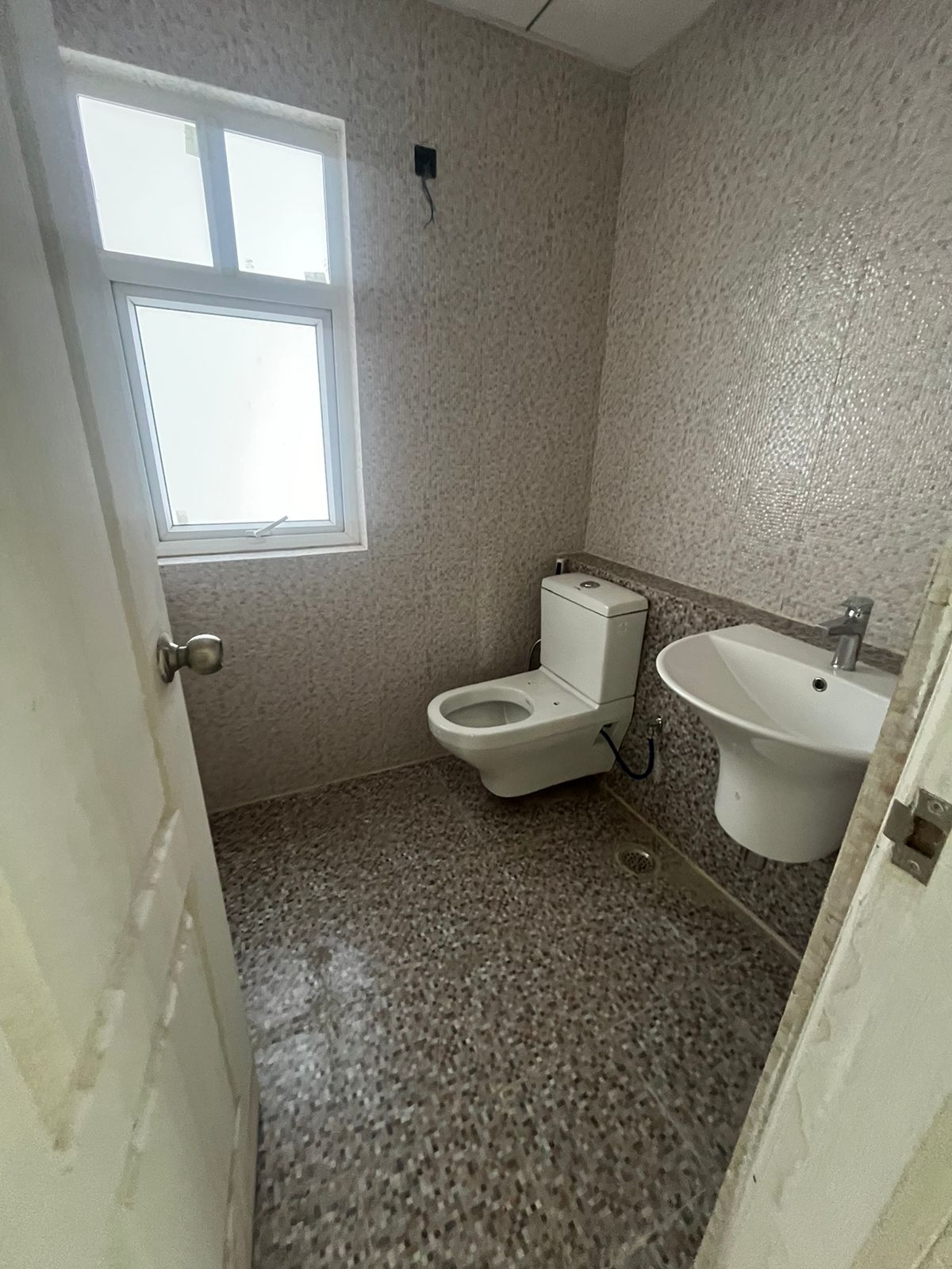 Bathroom, sector 51 3 Bedroom 1935 Sq.Ft. Builder Floor In Sector 51 Gurgaon 7840499