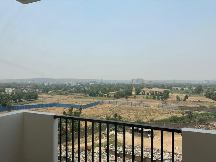 Balcony, gls-arawali-city 2 Bedroom 580 Sq.Ft. Apartment In Sohna Sector 4 Gurgaon 7840479