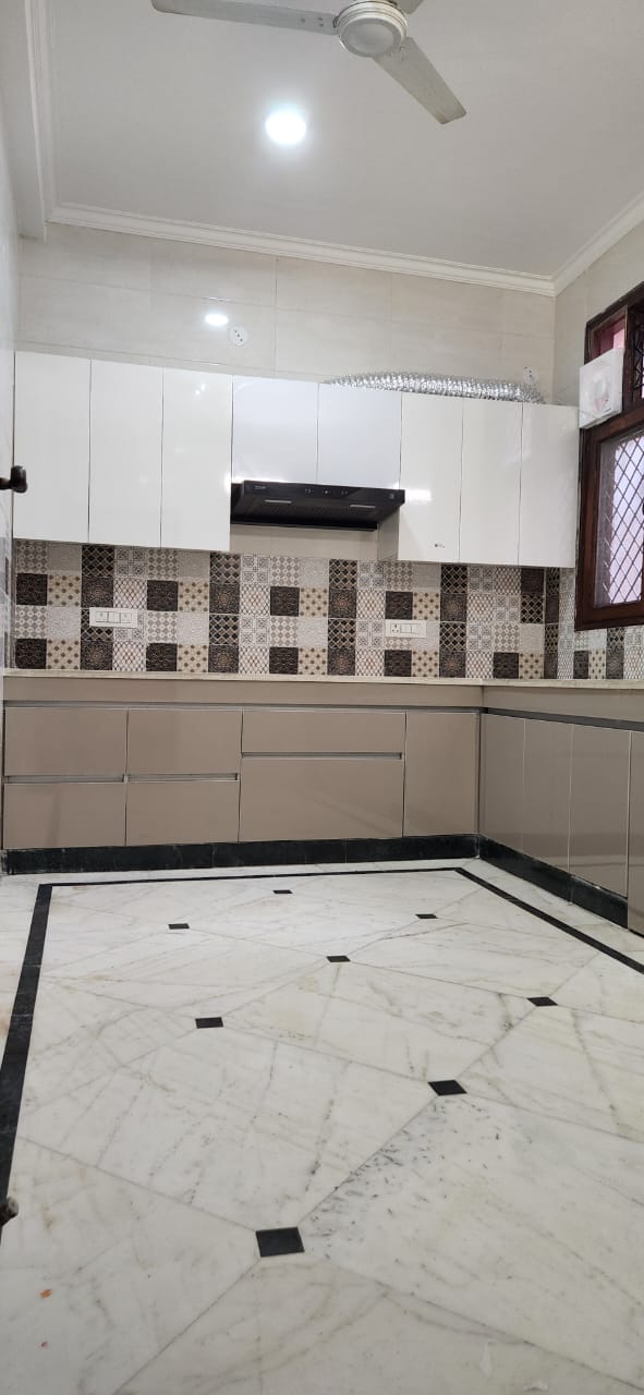 4 BHK + Servant Room Penthouse For Sale in Huda CGHS