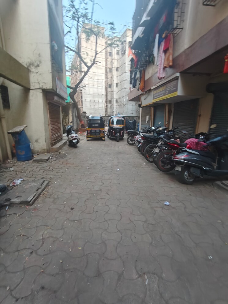  Parking, bharat-palace 1 Bedroom 500 Sq.Ft. Apartment In Bhayandar East Thane 7840511