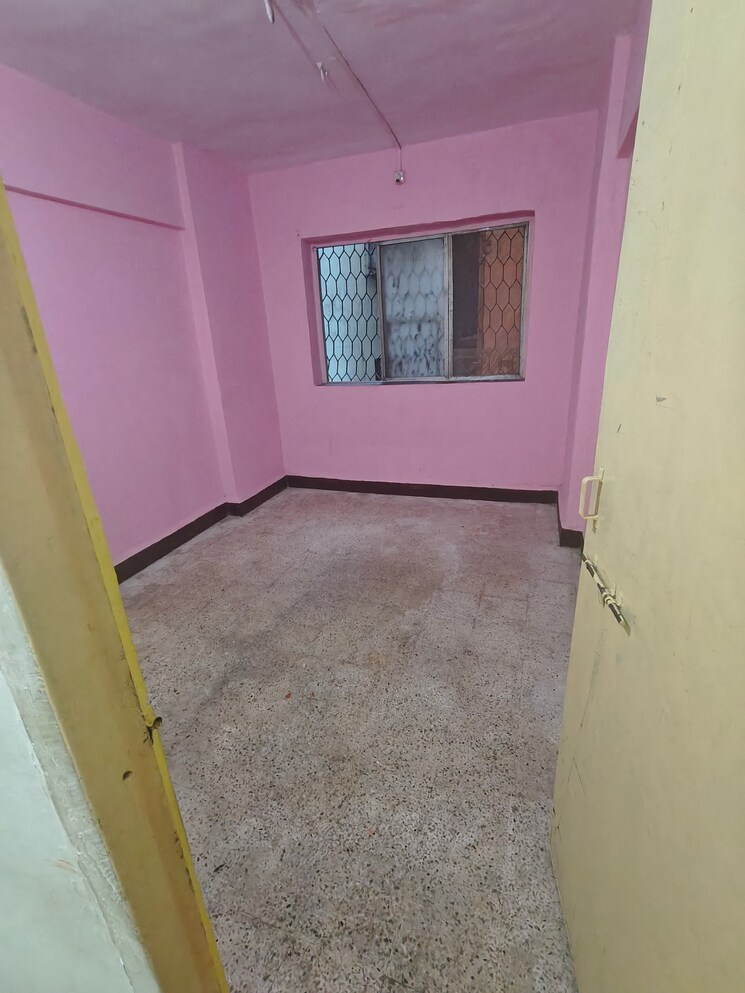 Room, bharat-palace 1 Bedroom 500 Sq.Ft. Apartment In Bhayandar East Thane 7840511
