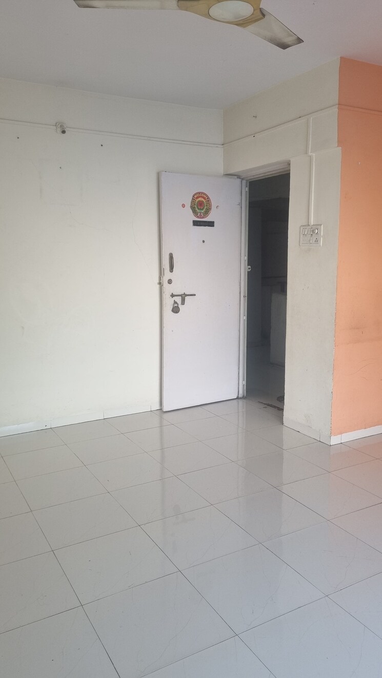 Bathroom, nirmal-township-a 2 Bedroom 930 Sq.Ft. Apartment In Hadapsar Pune 7840523