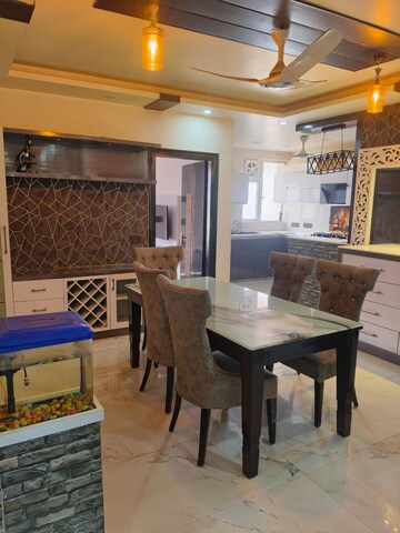 3 BHK Builder Floor For Rent in Orchid Island, Sector 51