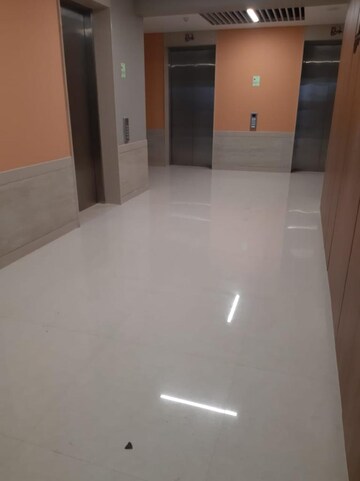 Room in 1.5 BHK Apartment at New Mahada Colony, Goregaon East – for Sale