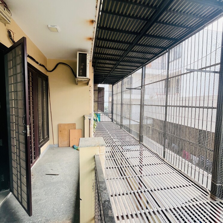 Balcony, ansal-plaza-gurgaon 4 Bedroom 360 Sq.Yd. Builder Floor In Palam Vihar Gurgaon 7840607