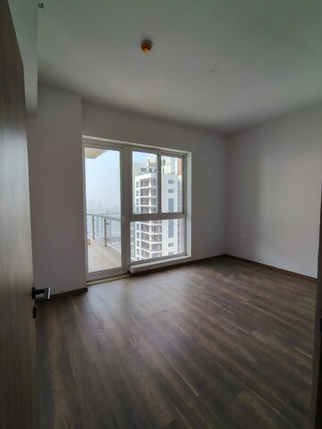 Furnished Amenities in 3 BHK Apartment at Conscient Hines Elevate, Sector 59 – for Sale