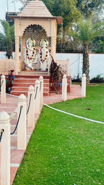  Plot – Exterior View View at SS Sainik Farms, Sector 150 - for Sale