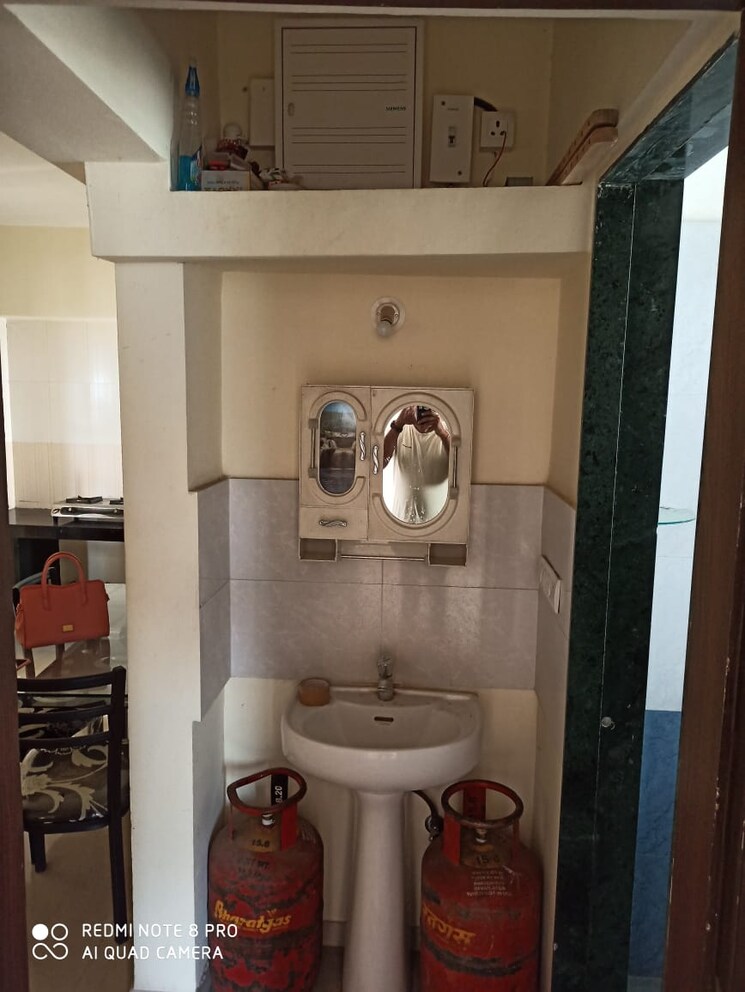 Bathroom, shiv-parvati-the-orchard 1 Bedroom 670 Sq.Ft. Apartment In Hadapsar Pune 7840694