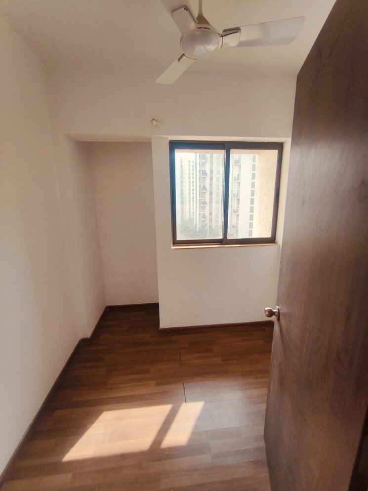 Room, lodha-palava-city 1.5 Bedroom 585 Sq.Ft. Apartment In Dombivli East Thane 7840902