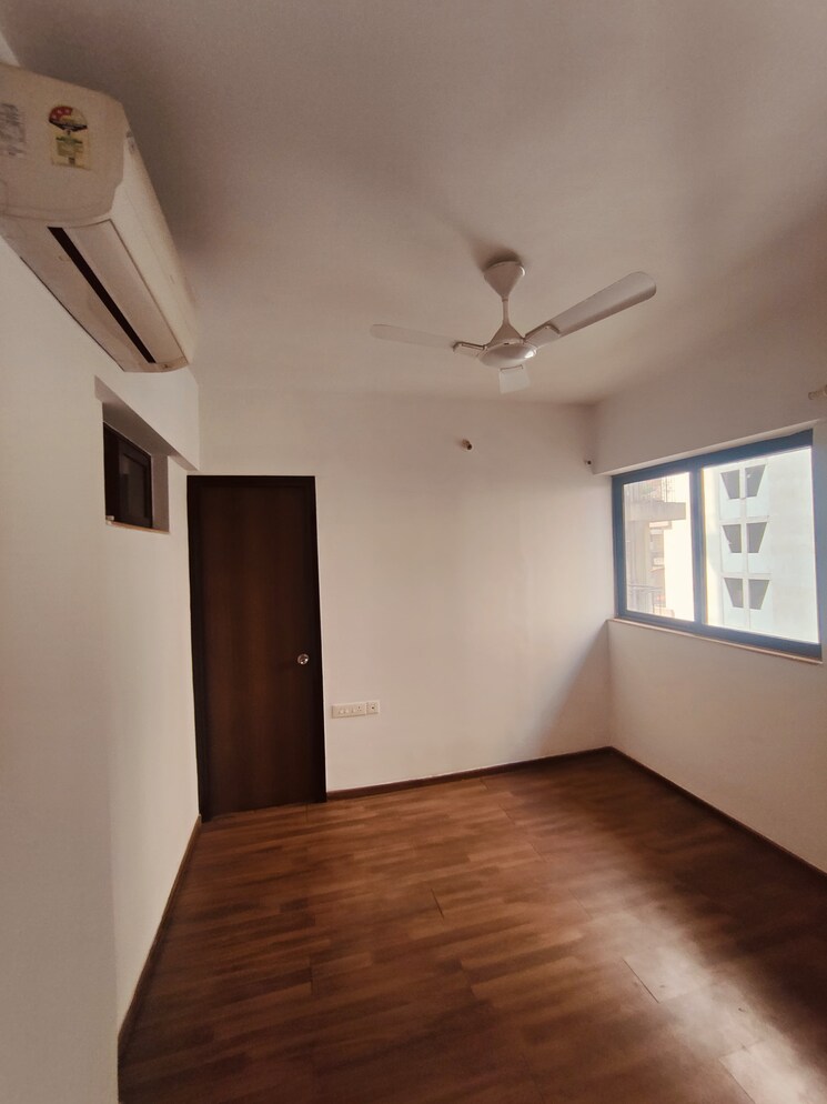 Room, lodha-palava-city 1.5 Bedroom 585 Sq.Ft. Apartment In Dombivli East Thane 7840902