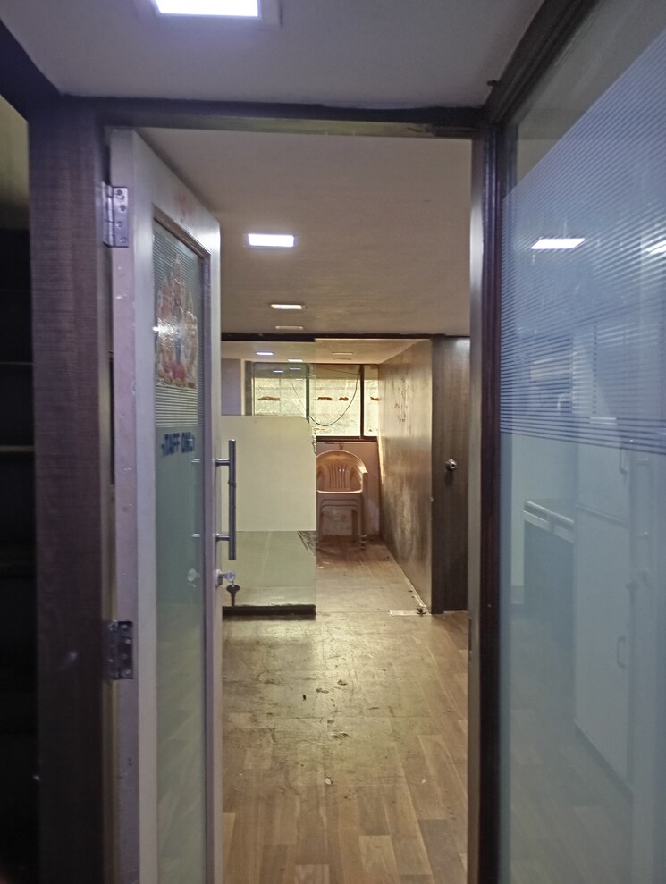 undefined, haware-fantasia Commercial Office Space 500 Sq.Ft. In Vashi Sector 28 Navi Mumbai 7841078