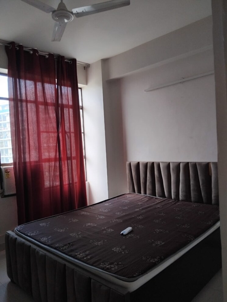 Bedroom, signature-orchard-avenue-2 2 Bedroom 656 Sq.Ft. Apartment In Sector 93 Gurgaon 7841102