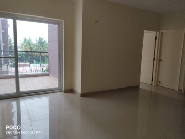 Room in 2 BHK Apartment at Kolte Patil Raaga, Hennur Road – for Sale