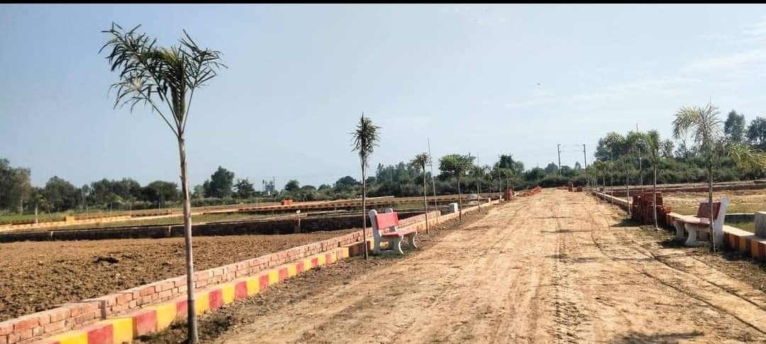 Plot For Sale in Omaxe Hi Street