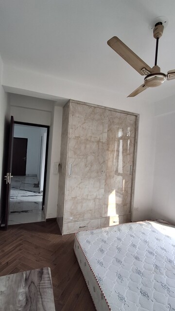 Room in 2 BHK Apartment at Apex Our Residency, Sector 37c – for Sale
