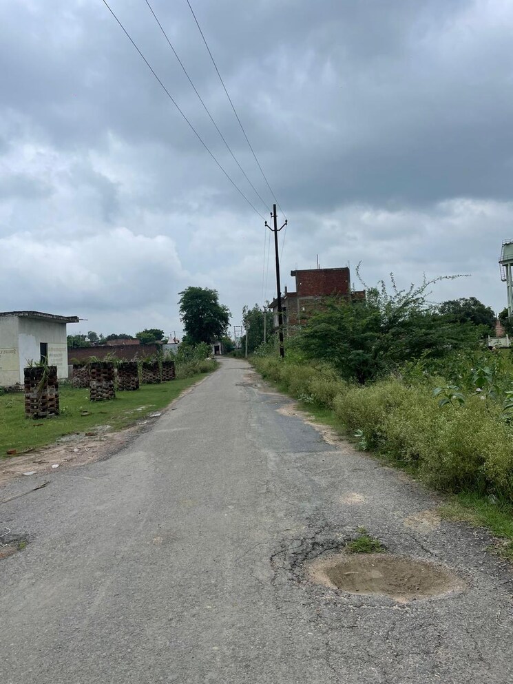 undefined, omaxe-metro-city  1000 Sq.Ft. Plot In Kalli Paschim Lucknow 7841380