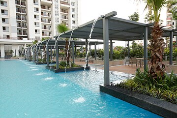Swimming Pool in 3.5 BHK Apartment at Mapsko Mount Ville, Sector 79 – for Sale