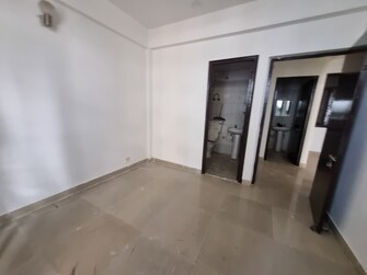 2 BHK Apartment For Resale in Mahagun Mahagunpuram Shastri Nagar Ghaziabad  7841490