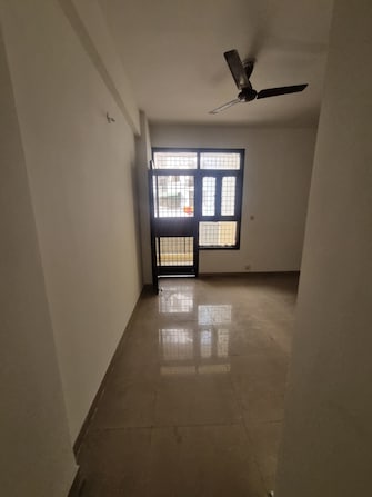 2 BHK Apartment For Resale in Mahagun Mahagunpuram Shastri Nagar Ghaziabad  7841490