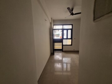 Building Lobby in 2 BHK Apartment at Mahagun Mahagunpuram, Shastri Nagar – for Sale