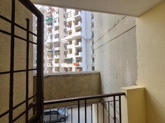 2 BHK Apartment For Resale in Mahagun Mahagunpuram Shastri Nagar Ghaziabad  7841490