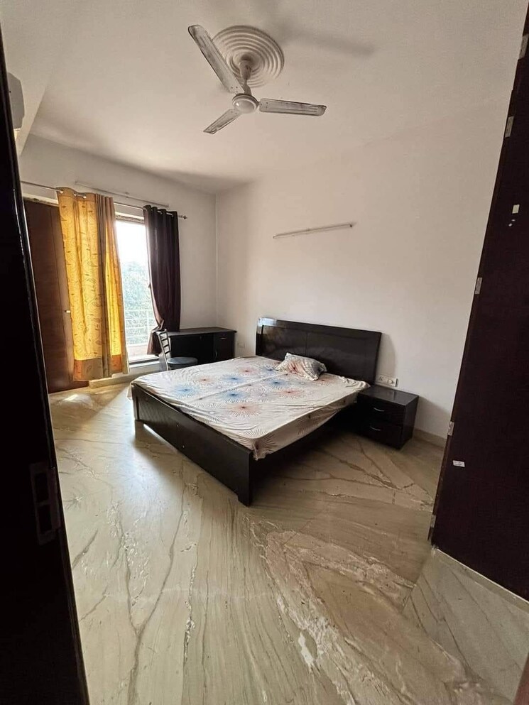 Bedroom, emaar-mgf-emerald-hills 4 Bedroom 2500 Sq.Ft. Apartment In Sector 65 Gurgaon 7841491