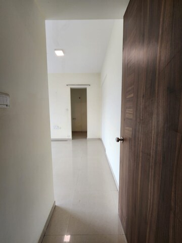 Building Lobby in 2.5 BHK Apartment at Veena Saaz, Kandivali East – for Sale