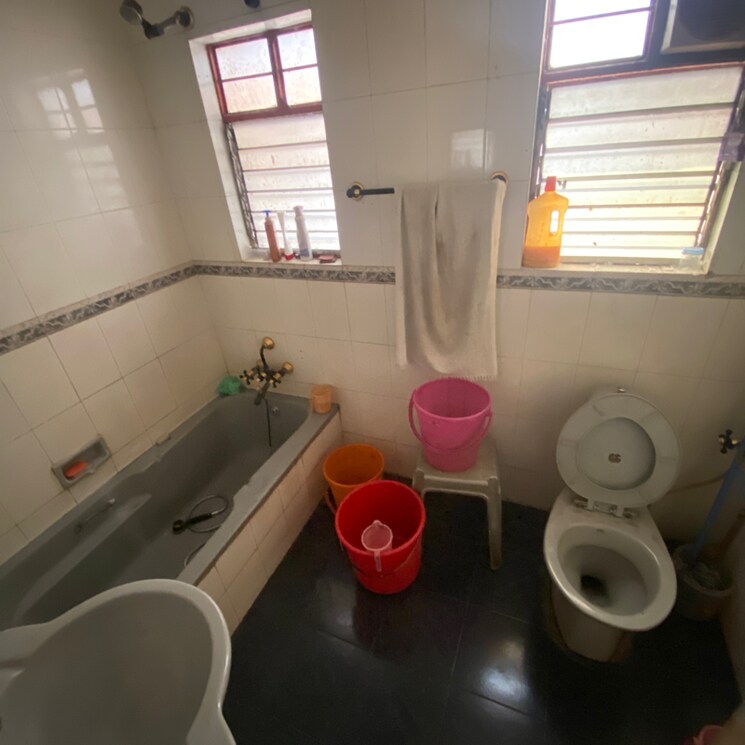 Bathroom, woodland-apartments 3 Bedroom 1214 Sq.Ft. Apartment In Dahanukar Colony Pune 7841580