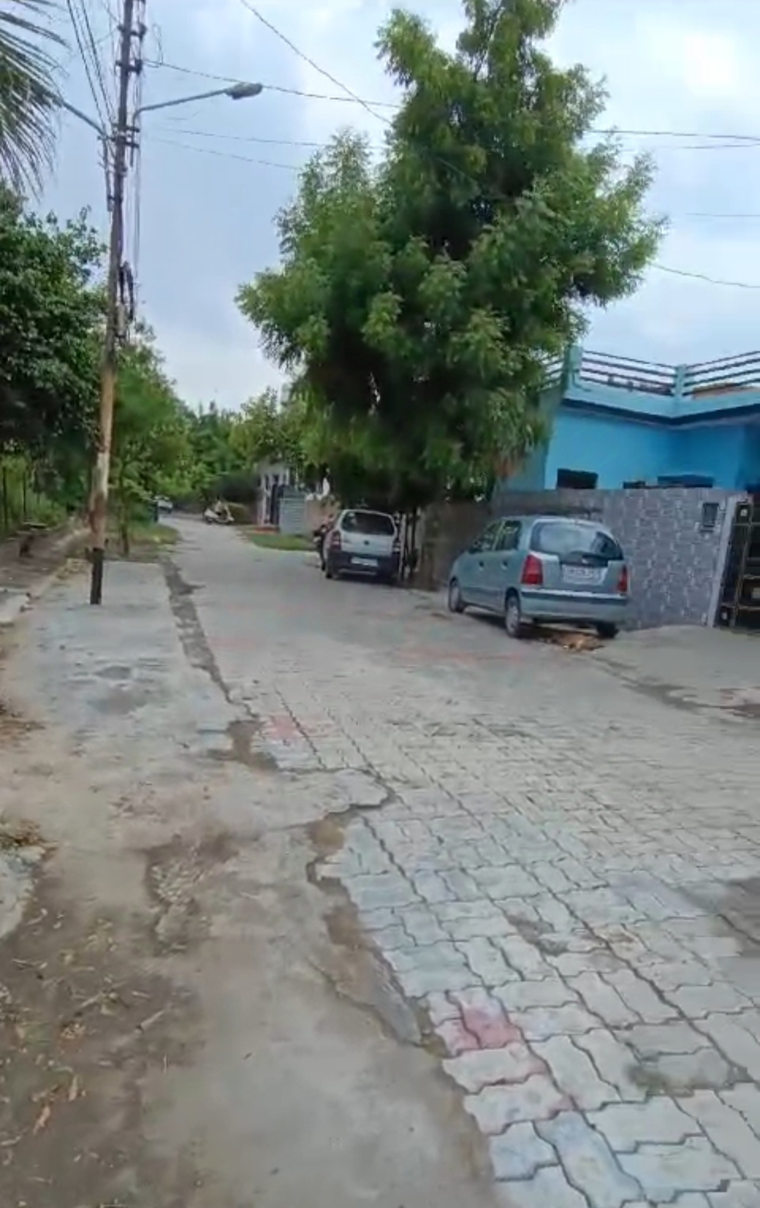 3 BHK + Extra Room Independent House For Sale in Unitech Southcity Gardens