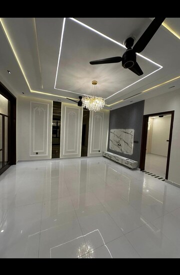 Kitchen in 2 BHK Apartment at Metro Satyam Queens Necklace, Kharghar – for Sale