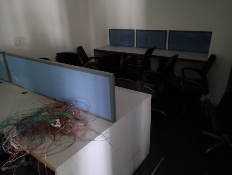 Team Area, sector 1 Commercial Office Space 2800 Sq.Ft. In Sector 1 Noida 7841610