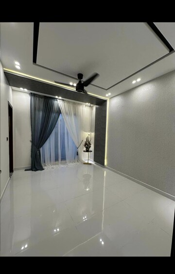 Furnished Amenities in 1 BHK Apartment at Metro Satyam Queens Necklace, Kharghar – for Sale