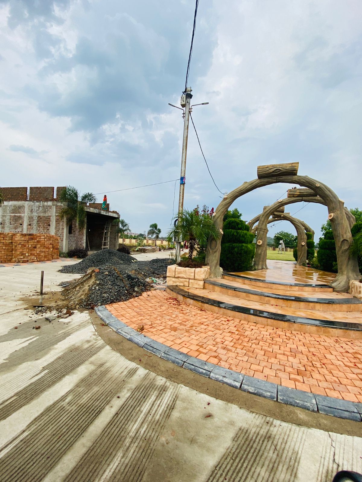 Plot For Sale in Ideal Peramount City